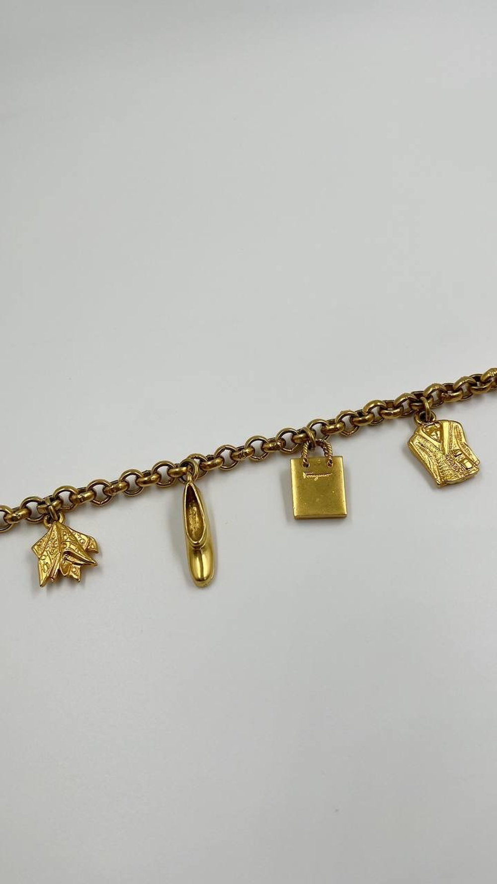 Колье с подвесками Salvatore Ferragamo