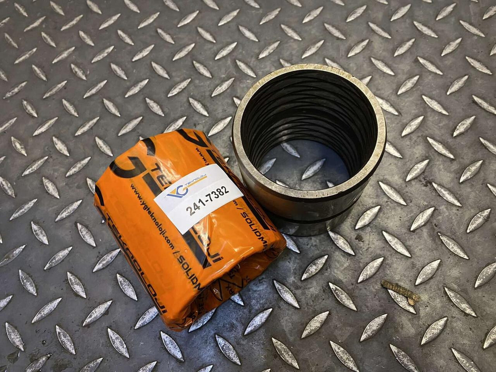 Втулка 241-7382