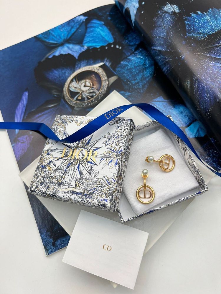 Костюм Dior