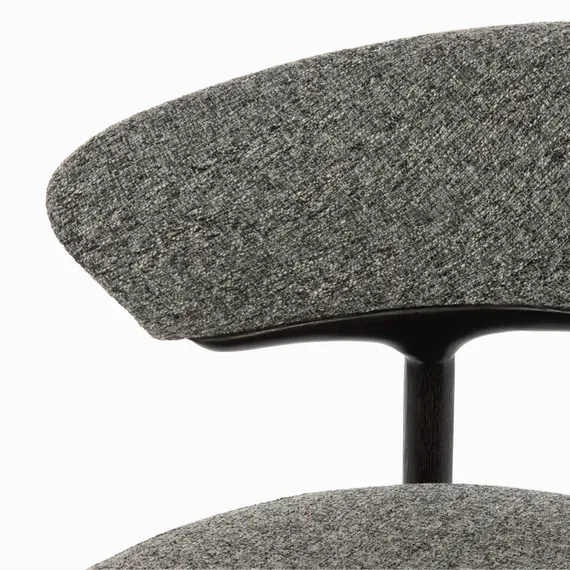 Стул Giotto, черный массив ясеня, черно-белая обивка