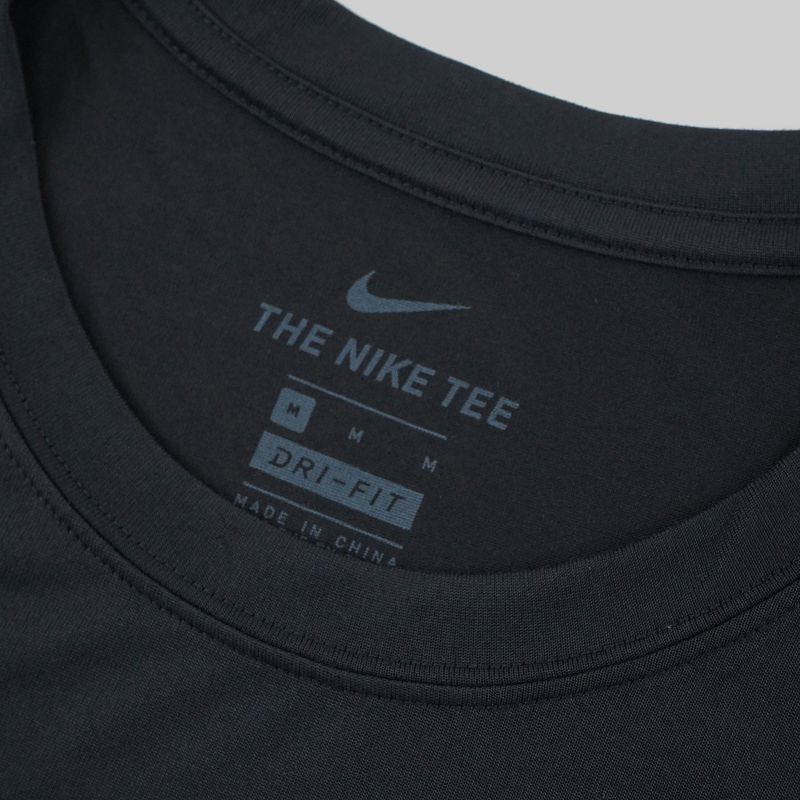 Футболка мужская Nike Dri-Fit Legend Humor артикул:DM6283-010 - купить в магазине Дайс