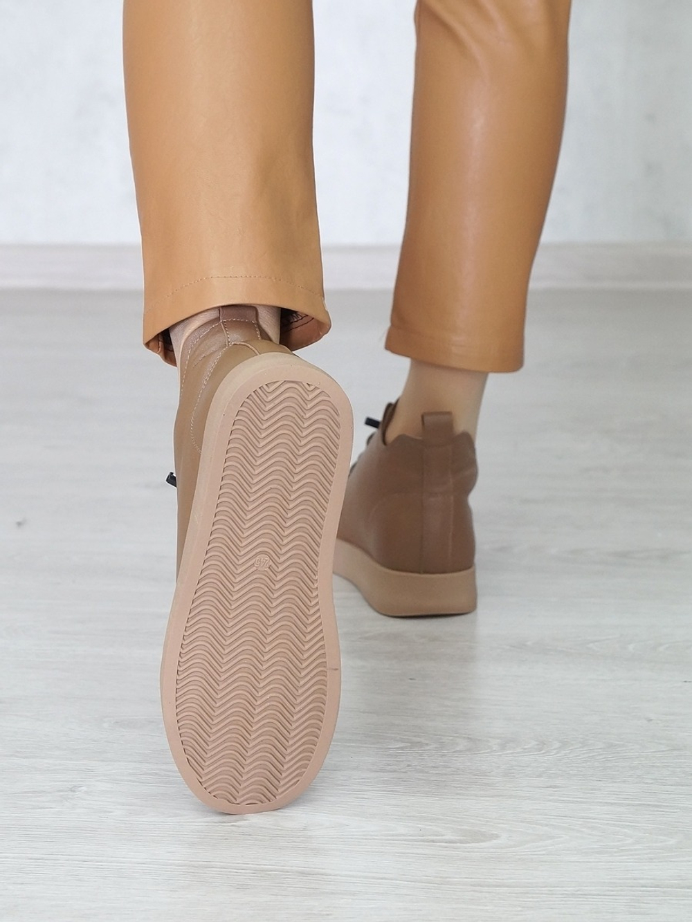 Ботинки женские зимние