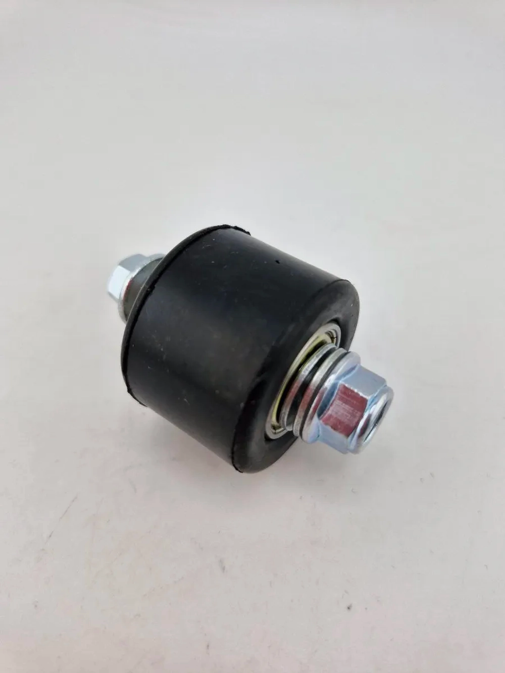 tt Ролик натяжителя цепи приводной с крепежом для мотоцикла