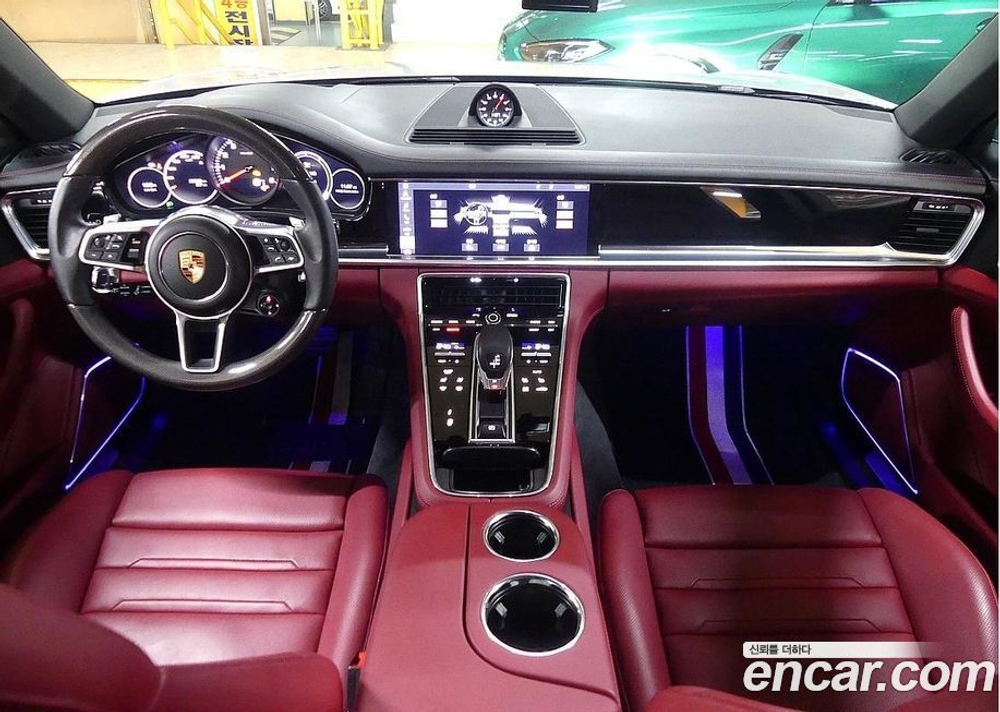 Porsche Panamera (971) 3.0 AWD (03.2020)