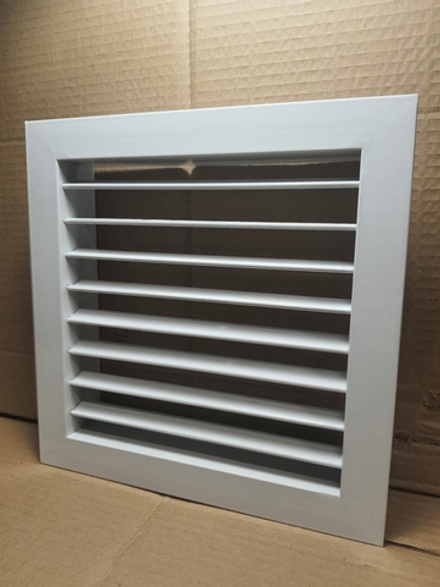 Решетка 200*200 1VA 200*200 алюминиевая однорядная регулируемая title=