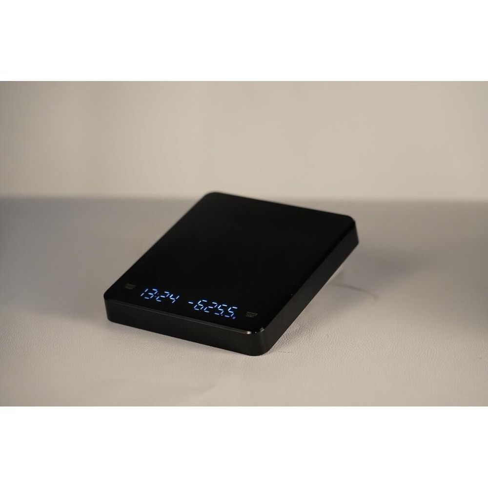 Весы кофейные портативные черные 0,1-3000гр USB зарядка P.L. Barbossa