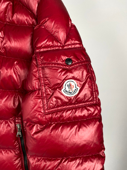 Пуховик Moncler