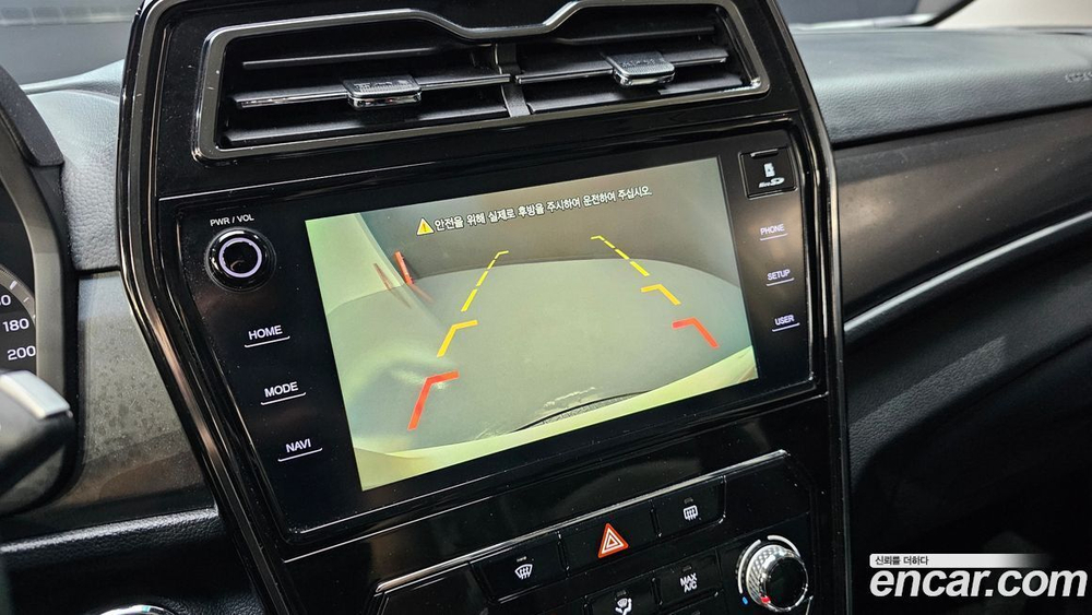 KG Mobility (Ssangyong) Very New Tivoli Бензин 1.5 2WD (03.2020)