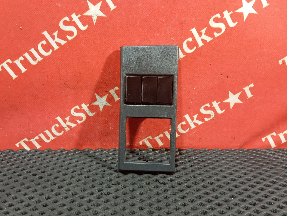 Накладка приборной панели