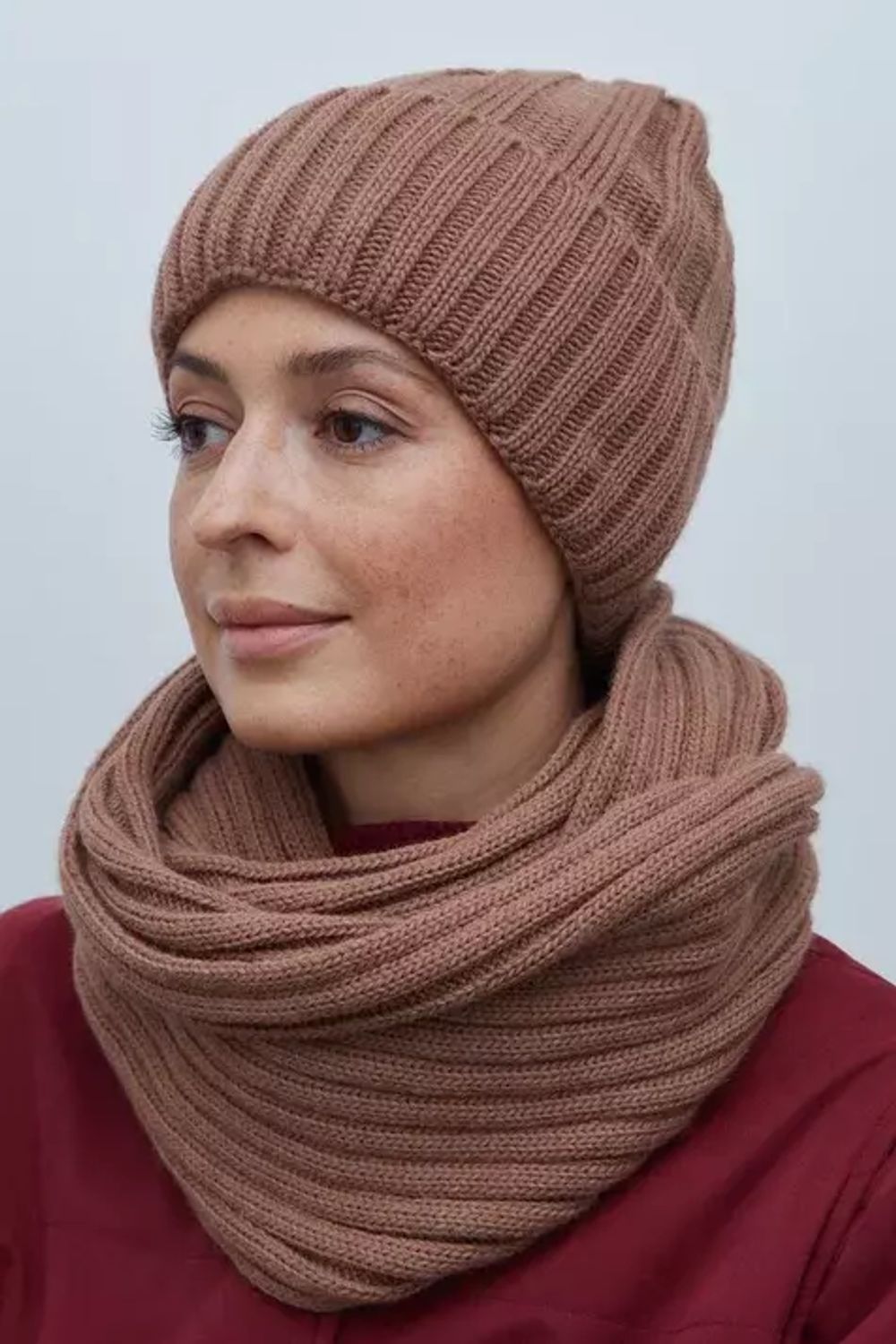 Шапка и снуд коричневые