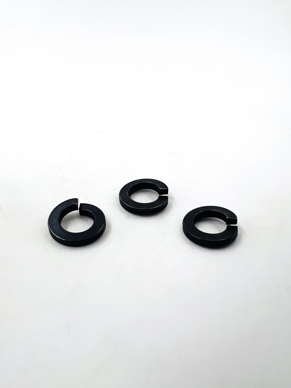 Крепление шаровой опоры ВАЗ 2101-07