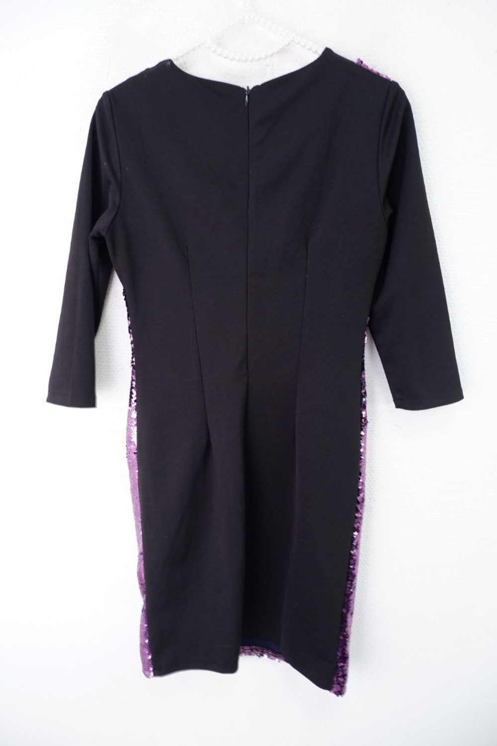 Платье Glamour с пайетками 44 размер