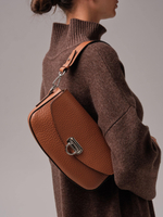 Кожаная сумка Azaro 31049 коричневый камень соло