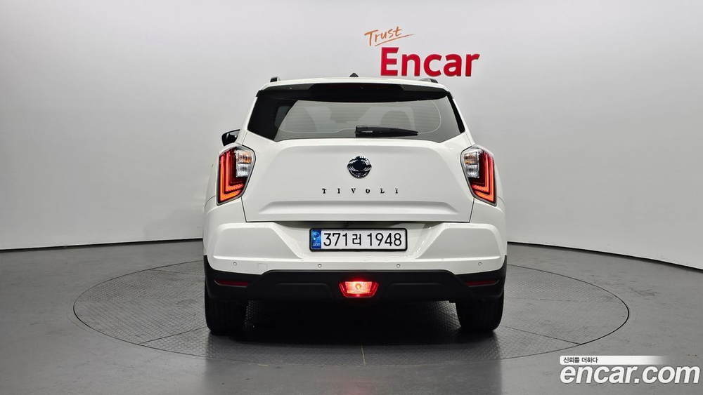 KG Mobility (Ssangyong) Very New Tivoli Бензин 1.5 2WD (07.2020)