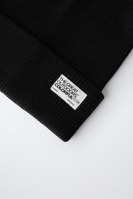 ZARA ТРИКОТАЖНАЯ ШАПКА В РУБЧИК С ЭТИКЕТКОЙ, ЧЕРНЫЙ