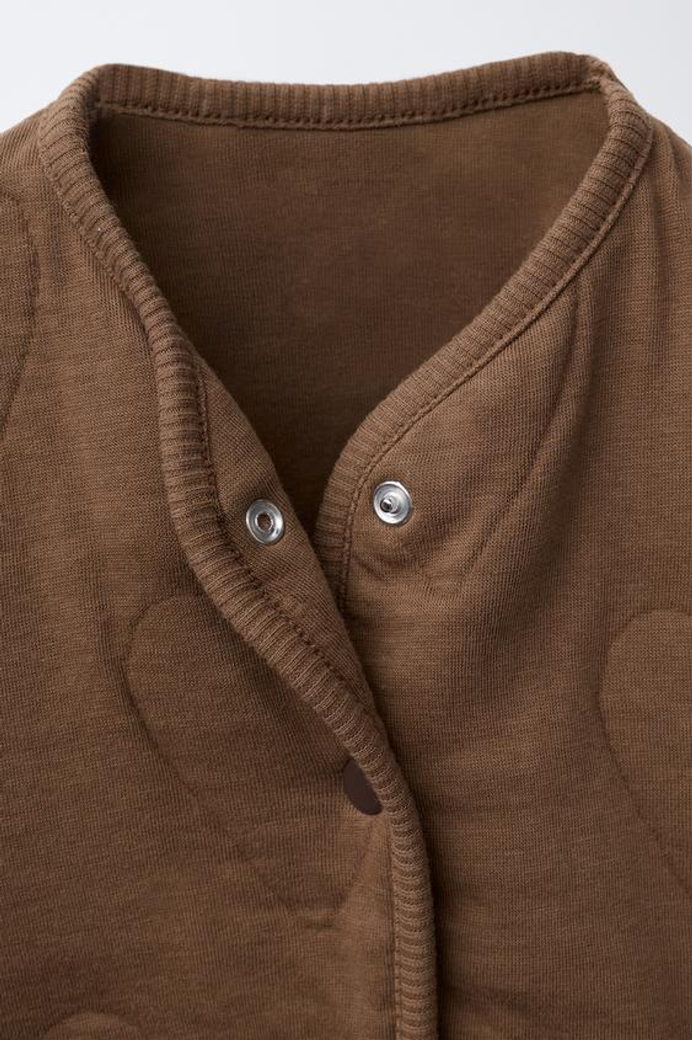 ZARA КУРТКА ФЛИСОВАЯ С СЕРДЕЧКАМИ, КОРИЧНЕВЫЙ