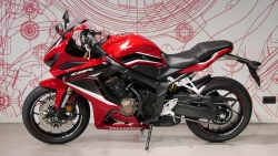 Honda CBR650R