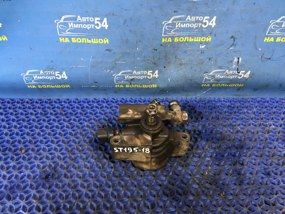 Насос ГУР TOYOTA CORONA 1993