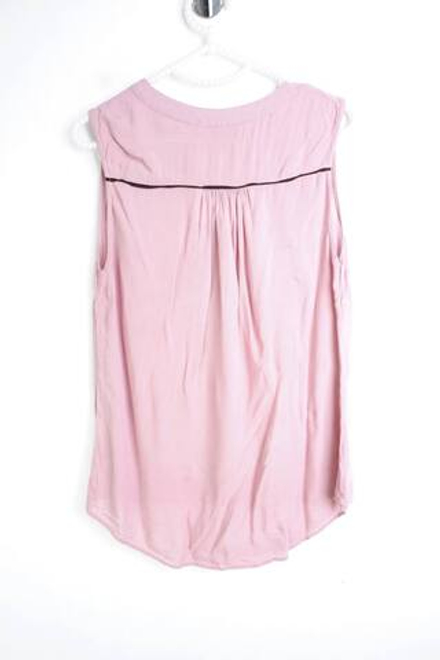 Блузка Kiabi нежного цвета, маркировка М, визуально на 46 размер