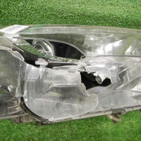 Битая Фара правая Toyota RAV4 4 CA40 (2015-2019) LED