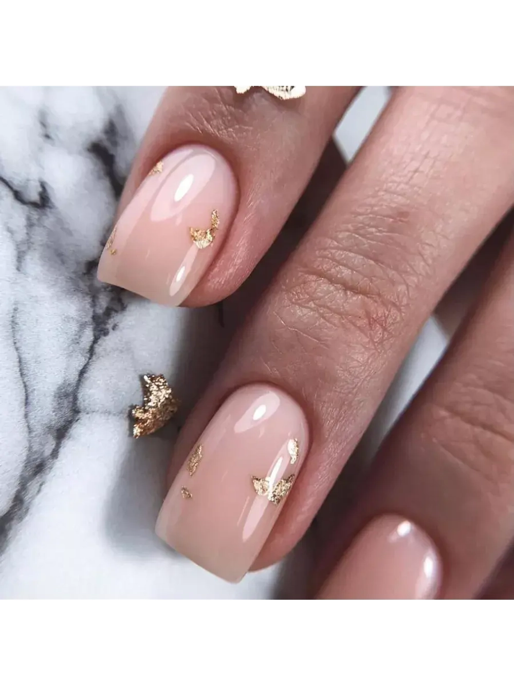 Гель лак Luxio Demure для ногтей 15 мл светло-бежевый