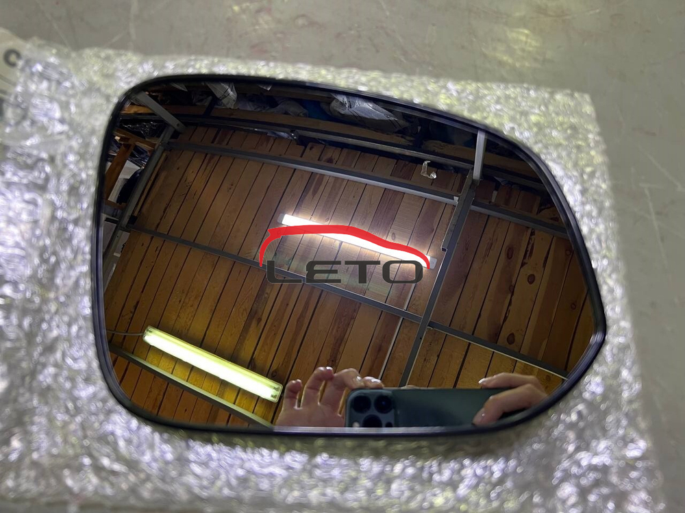 Зеркало правое (стекло) 87931-42G00 8793142G00
