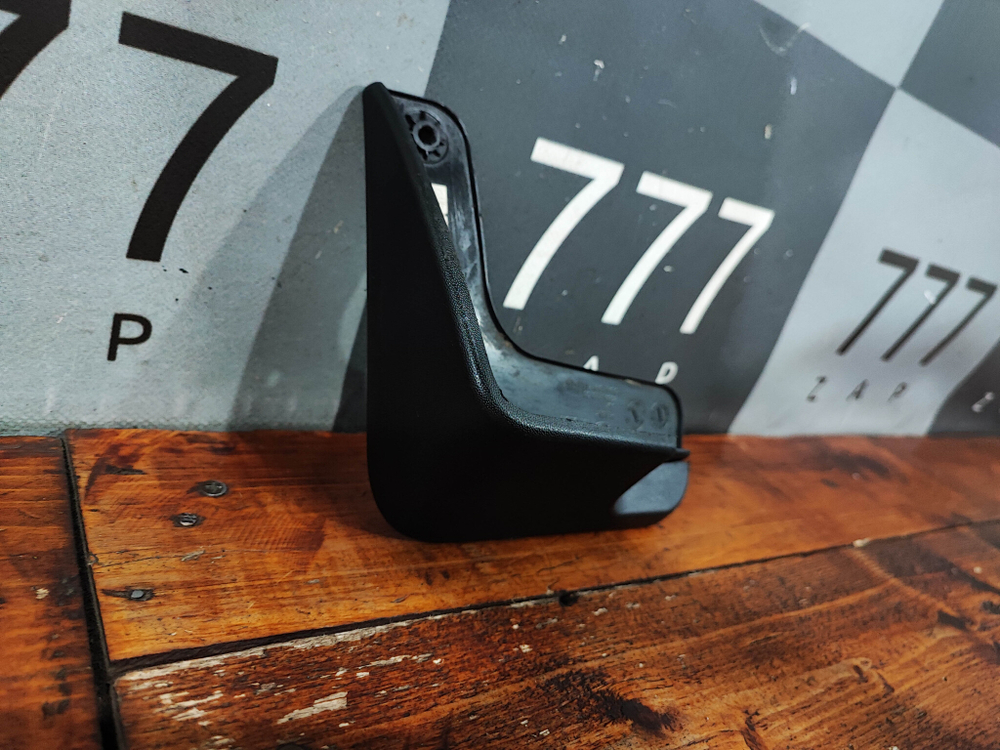 Брызговик задний левый Hyundai Creta 1 (GS) 16-21 Б/У Оригинал 86841M0100