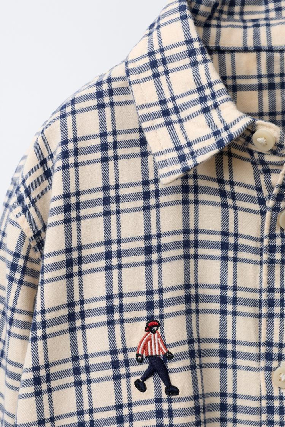 ZARA РУБАШКА С ВЫШИВКОЙ И КЛЕТЧАТЫМ УЗОРОМ, ЭКРЮ/СИНИЙ