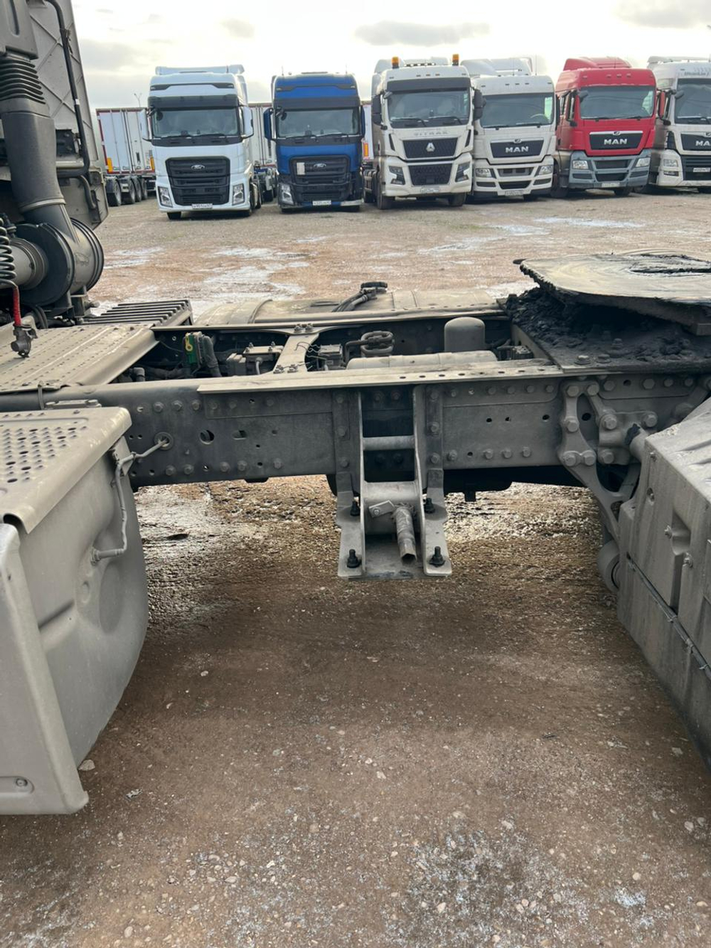 Ford Cargo 4x2 Седельный тягач Cargo (Дизельный, 12,7 л, 480 л.с., МТ)