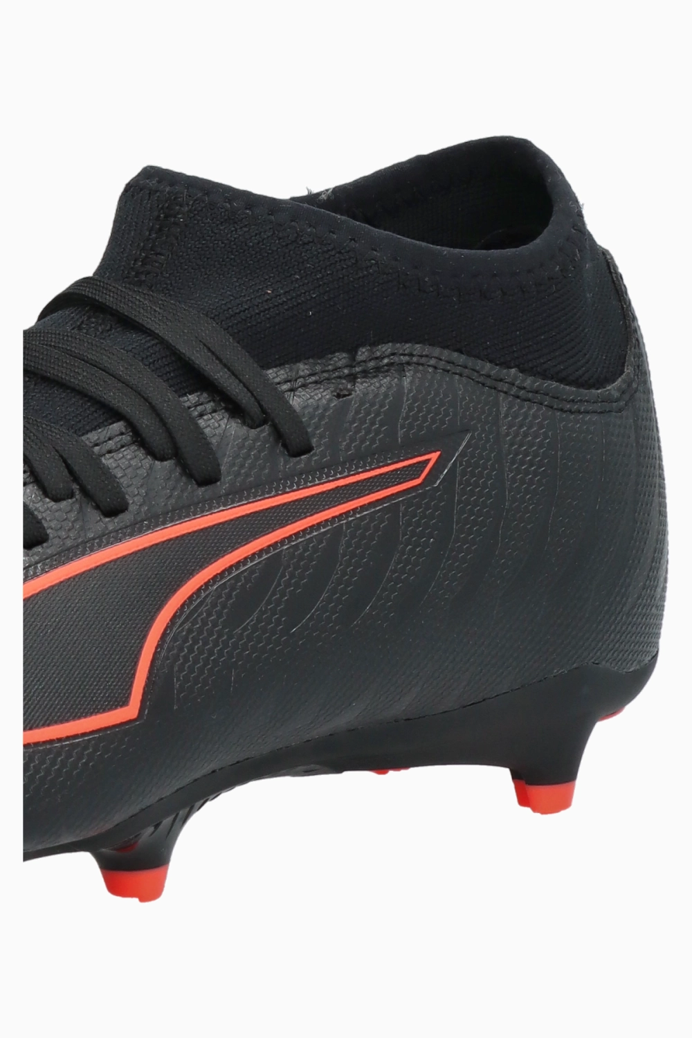 Бутсы Puma Ultra 6 Play+ FG/AG - черный