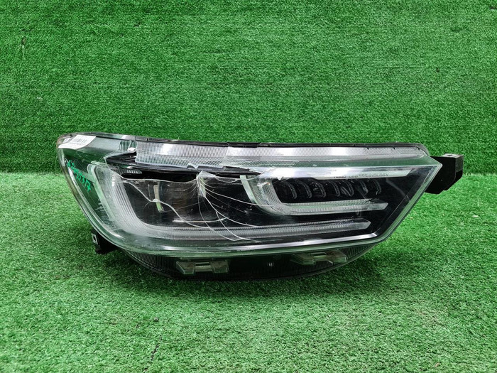 Фара правая Chery Tiggo 8 Pro (21-24) LED