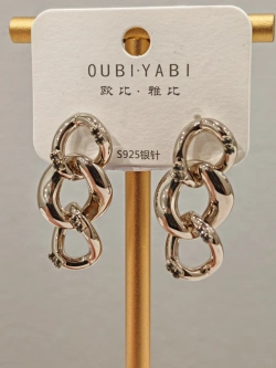 Серьги Oubi Yabi «Цепи с кристаллами» Silver