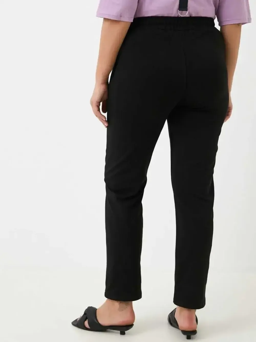 Спортивные брюки