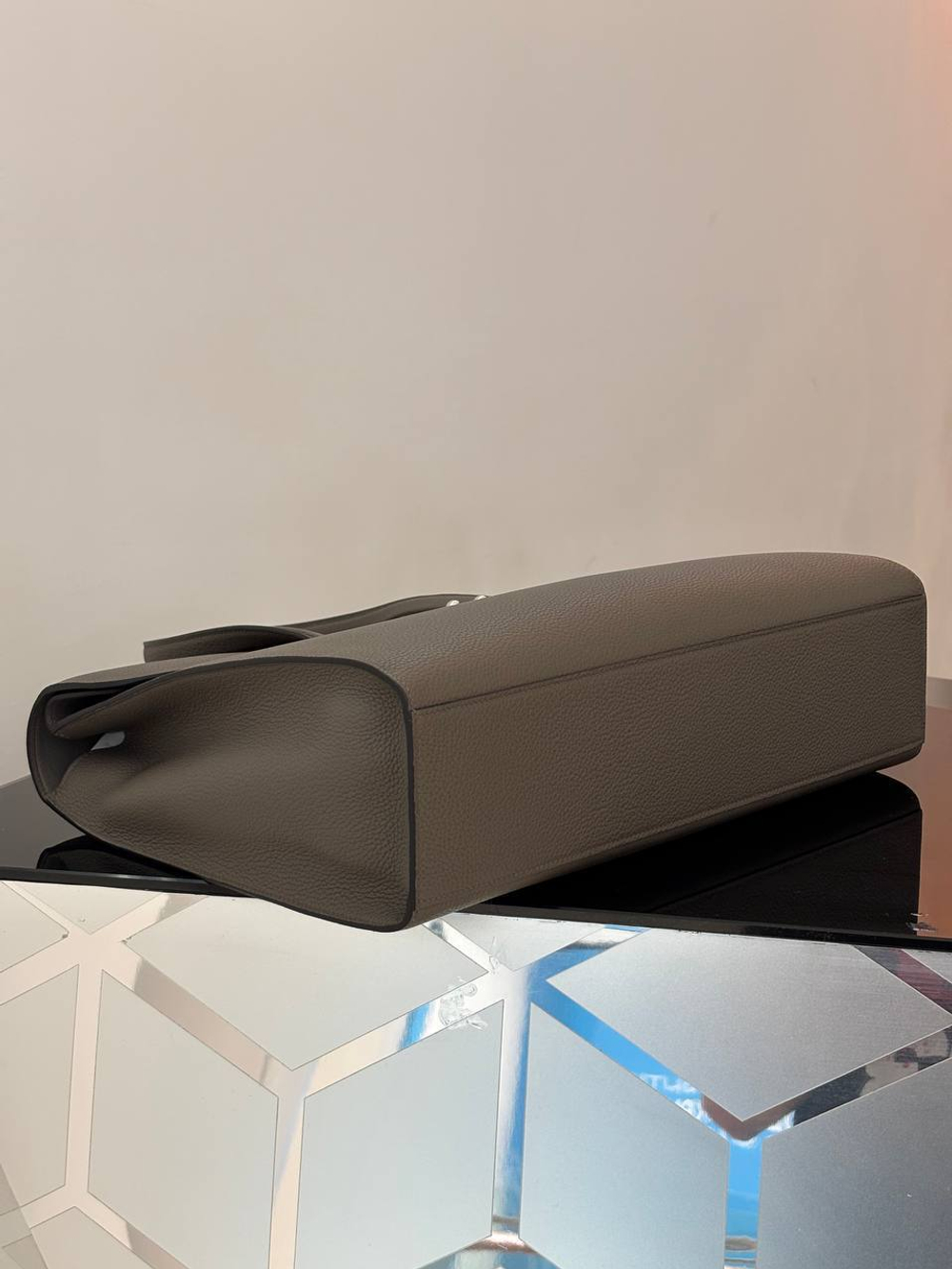 Портфель Hermes