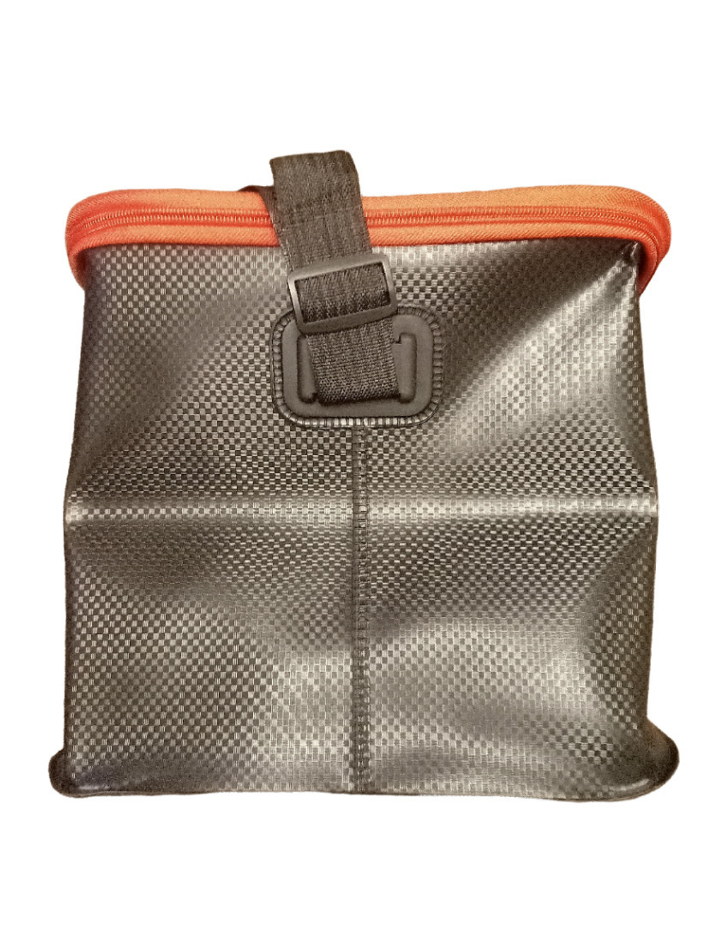 Рыболовная сумка-кан Dayo SX-50, 40 л, цв. чёрный размер 50 х 30 х 27 см.