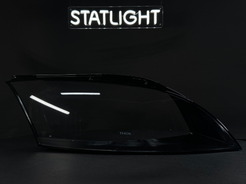 Правое стекло фары AUDI TT 2006-2014