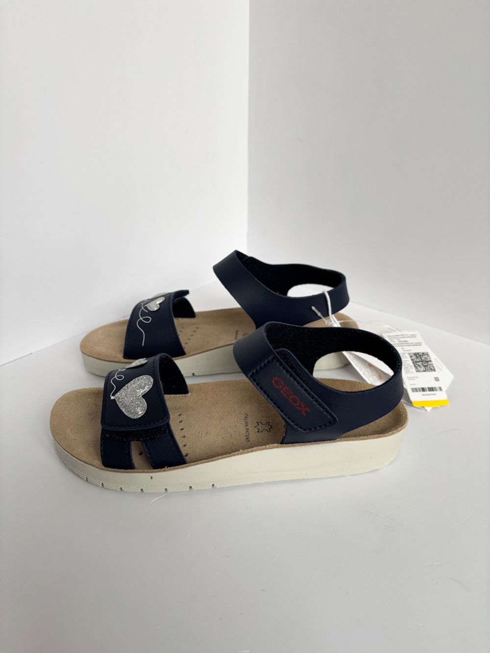 Босоножки новые Geox, 34,5