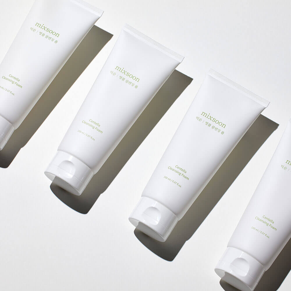 Пенка слабокислотная с экстрактом центеллы Mixsoon Centella Cleansing Foam, 150 мл