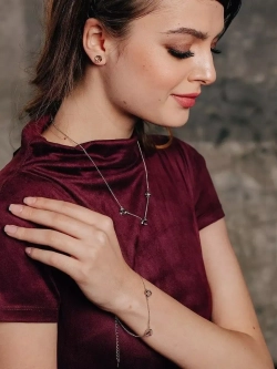 Колье Миражи с зелеными кристаллами-хамелеонами Swarovski