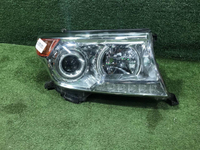 Фара правая Toyota Land Cruiser 200 (2012-2015) ксенон