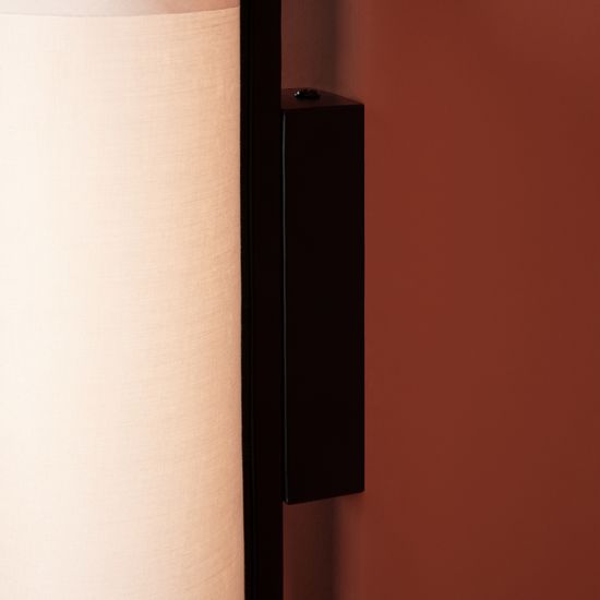 Настенный светильник (бра) Freya FR5625WL-L10B