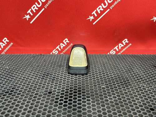 Габаритный фонарь боковой