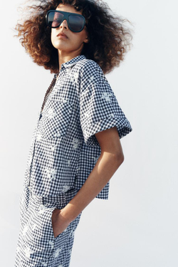 ZARA РУБАШКА В КЛЕТКУ С ВЫШИВКОЙ, ТЕМНО-СИНИЙ/БЕЛЫЙ