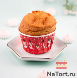 Формы бумажные с ламинацией «Маффин» 50х40 мм (Красные со снеговиками) 100 шт