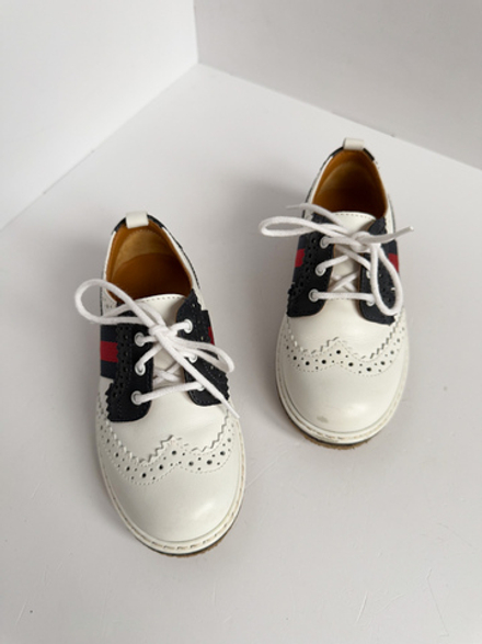 Кожаные туфли Gucci, 22