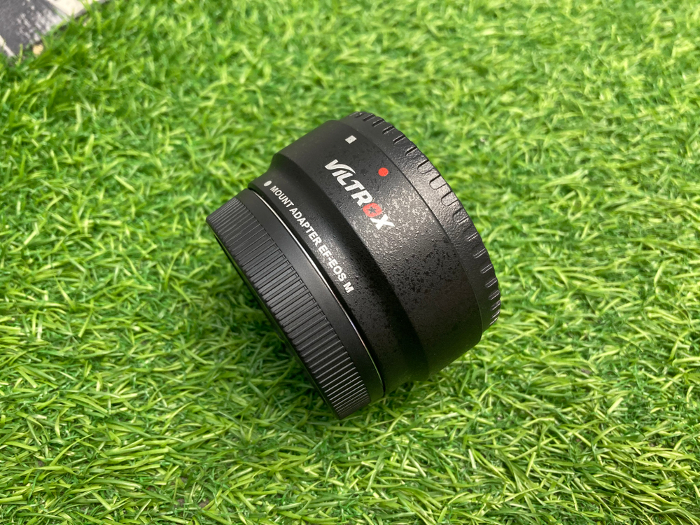 Viltrox EF-EOS M