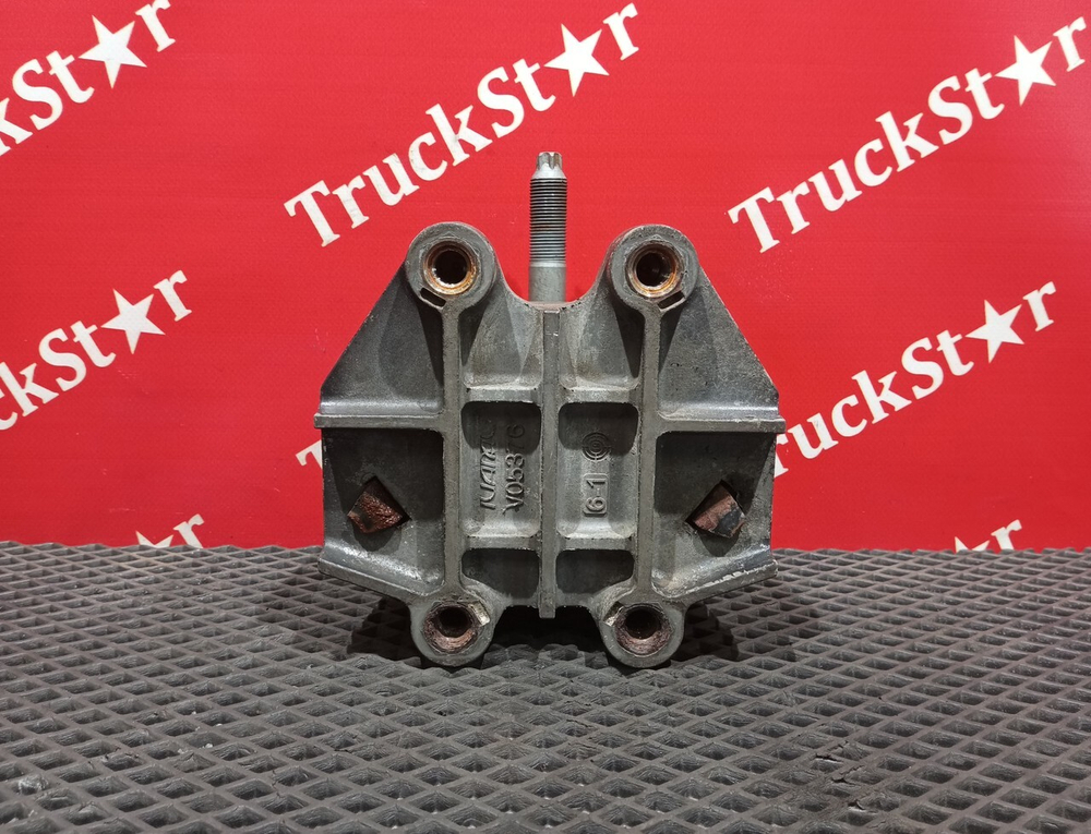 Подушка двигателя передняя 2019г