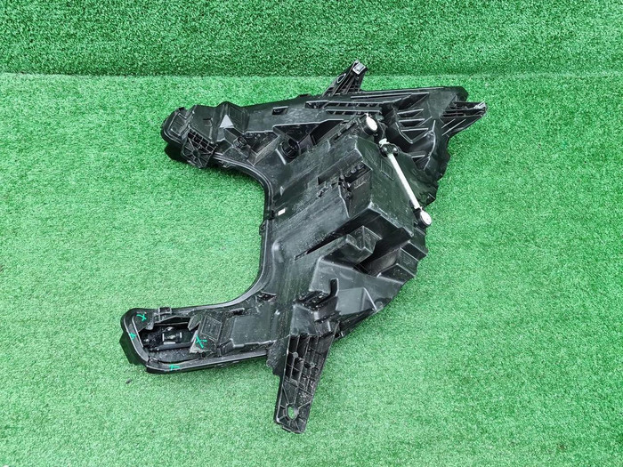 Фара правая Avatr 07 (2024-н.в.) LED