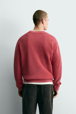 ZARA СВИТЕР В РУБЧИК С ЭФФЕКТОМ ПОТЕРТОСТИМ, КРАСНЫЙ