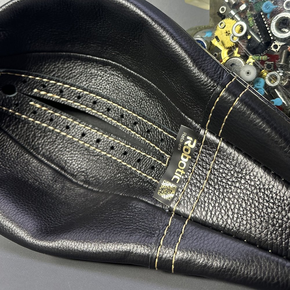 Кожаный чехол для груши (Черный)